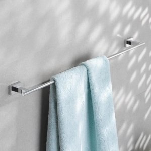 Grohe Essentials Cube Towel Rail - 558mm - Chrome (40509001) - main image 2