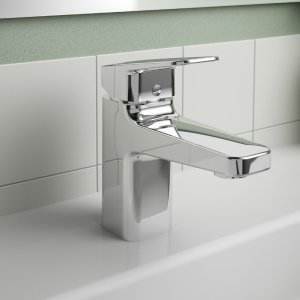 Ideal Standard Ceraplan single lever basin mixer (BD220AA) - main image 2